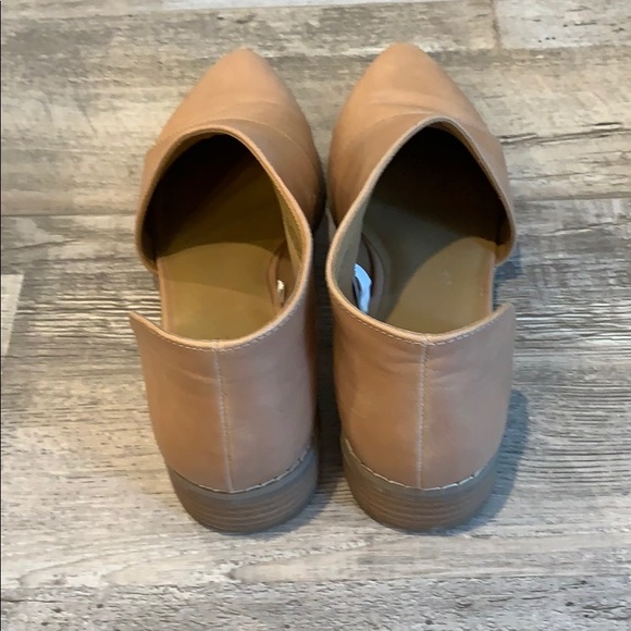 Universal threads cut out bootie - Picture 3 of 4